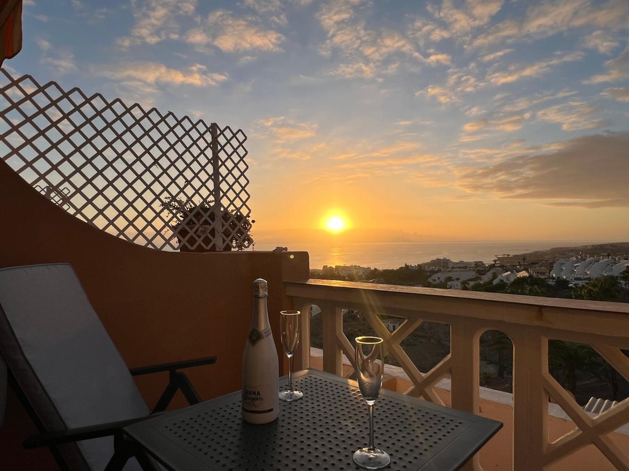 Ocean View Apartment Costa Adeje  Esterno foto